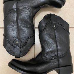 Men’s and Women’s Boots