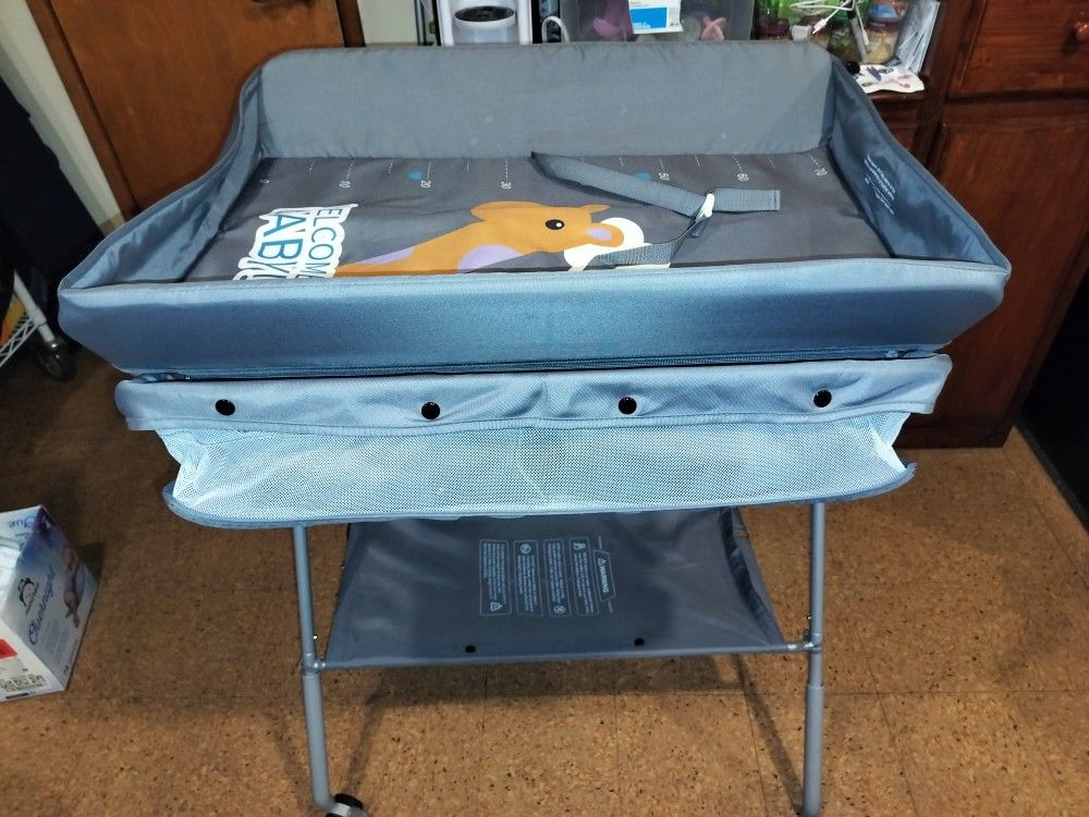 Folding Changing Table