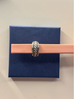 NF 925 Sterling Silver Band Ring – 7g – Decorative No Stone