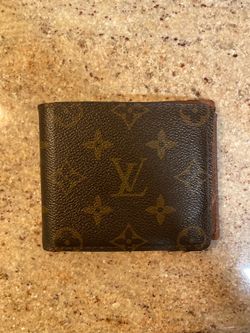 Louis Vuitton men’s wallet