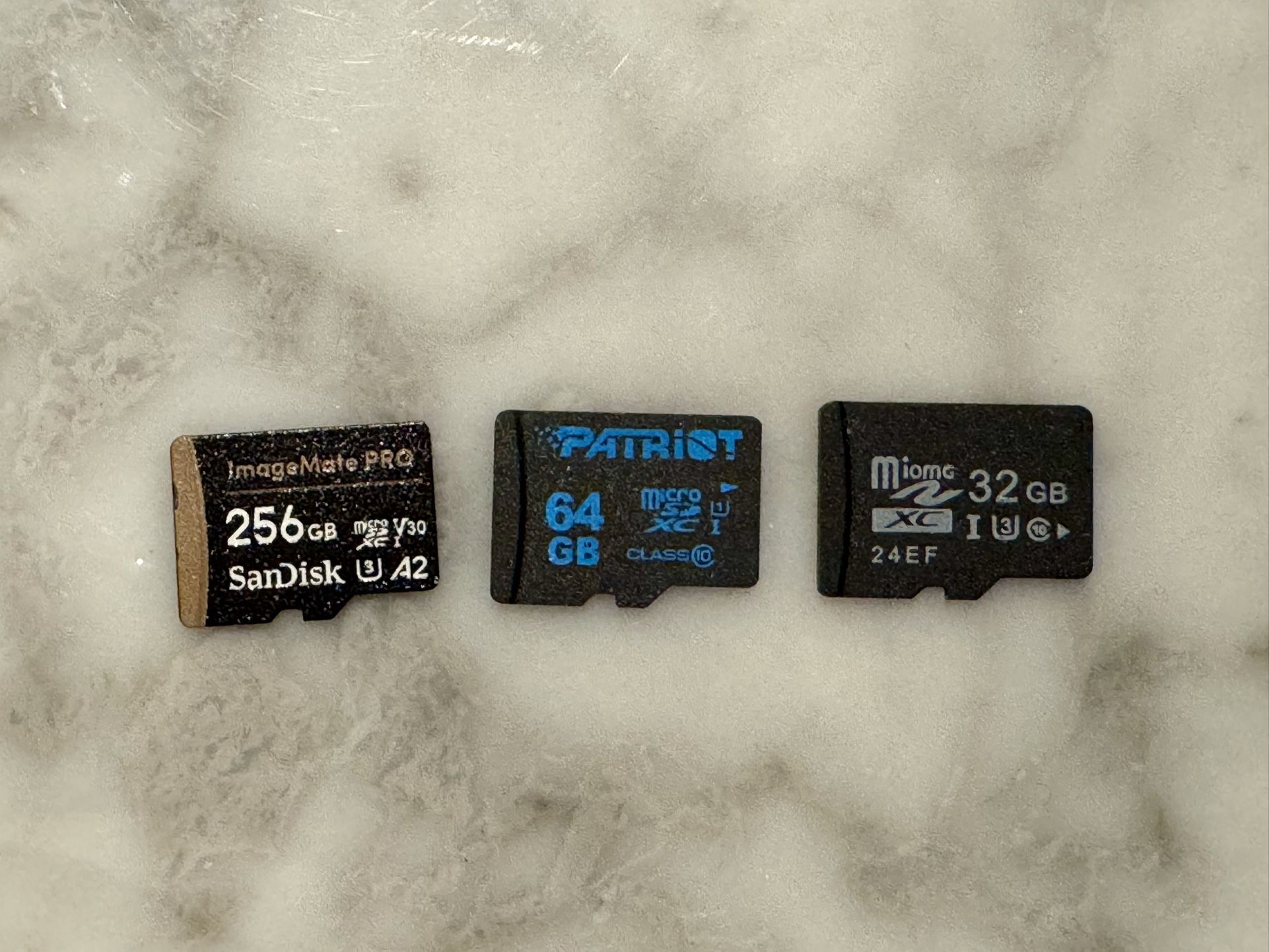 micro SD cards 64GB 256GB