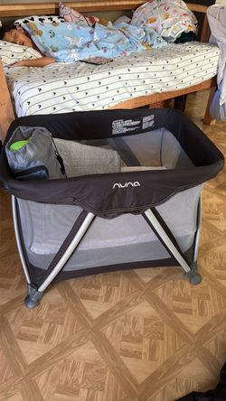 Nuna bassinet