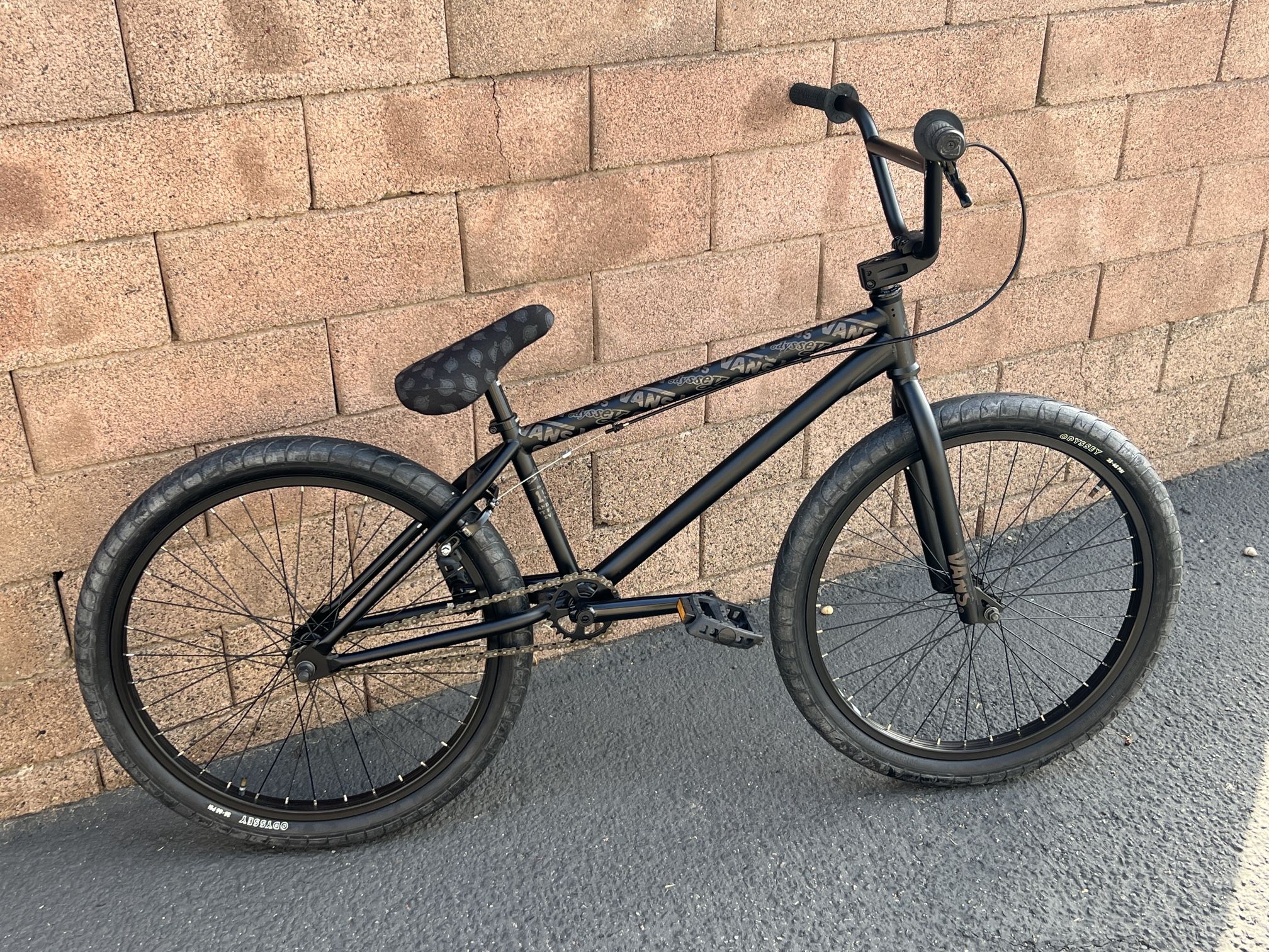 オデッセイ ODYSSEY 24 36h BMX Brooklyn Sunday X Odyssey X Vans 24” BMX Bike for Sale in Westminster, CA