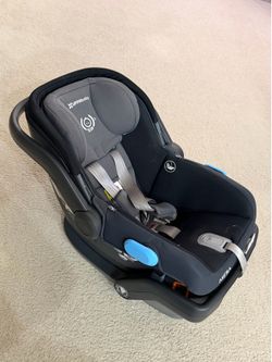 UPPA BABY Mesa Car seat with base
