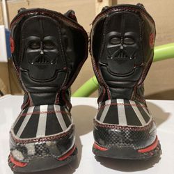 Toddler Winter Boots (Darth Vader) 