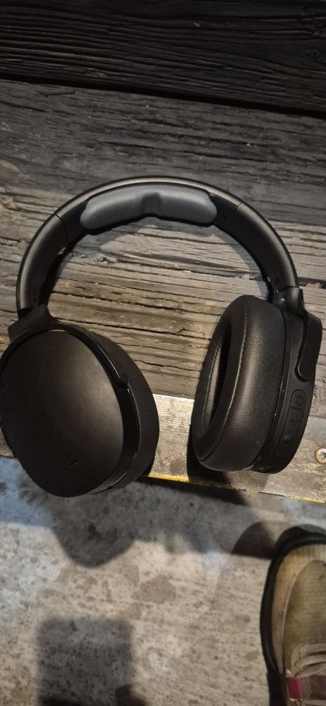 Skullcandy Hesh ANC Noise Canceling Bluetooth Wireless Over-Ear Headphones Black