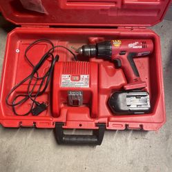 1/2” Hammer Drill Milwaukee 