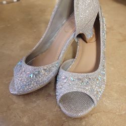 6yr Old Girls Heels Size 12