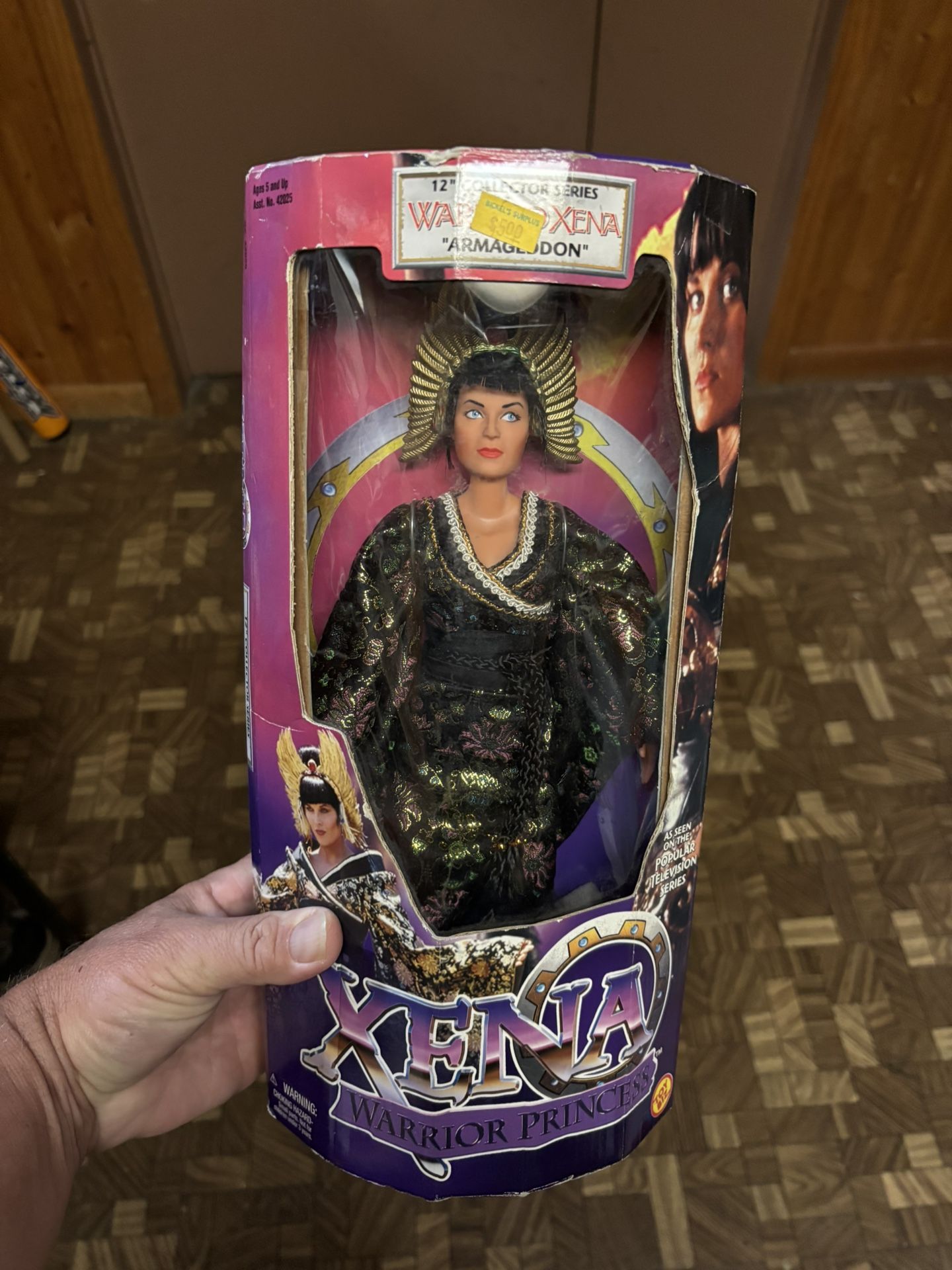 Xena Warrior Princess 12” action figure. Warlord Xena-NIB, Toy Biz from 1999