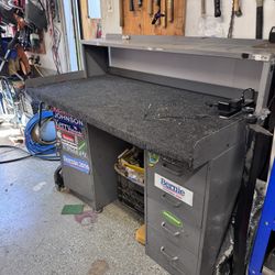 Free Work Bench 