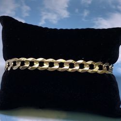 10k Curb Link Bracelet 