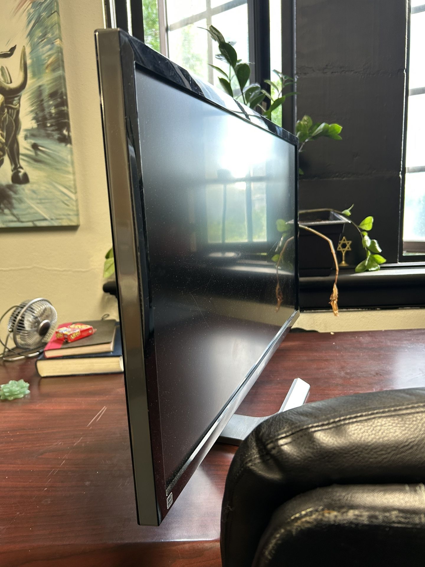 28" Monitor LED 4K UHD