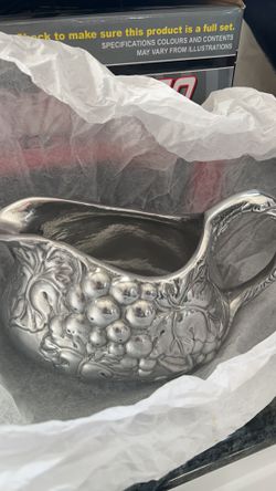 Arthur Court Arthur Court Designs Aluminum Grape Gravy Sauce Boat Bowl 7.5 inch Wide 25 oz