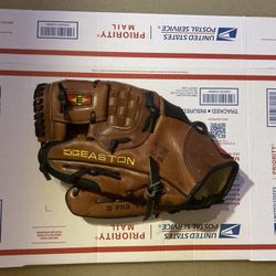 Baseball Glove Adult 