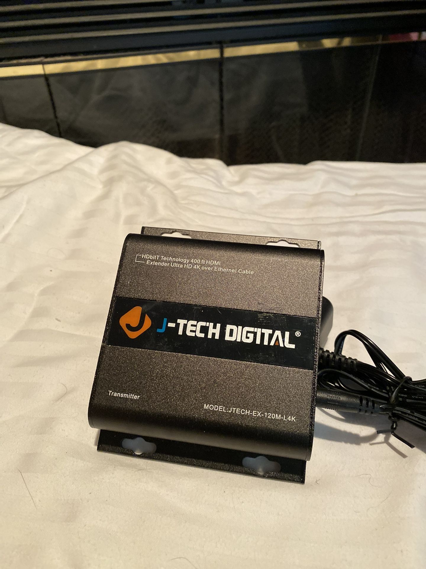 J-TechDigital HDMI Extenders (14) NEW