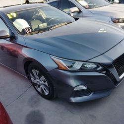 2019 Nissan Altima S