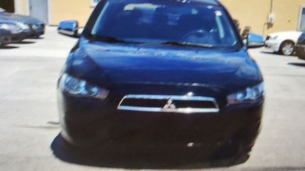 2012 Mitsubishi Lancet Sportback ES 4dr Hatchback