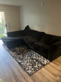 FREE COUCH