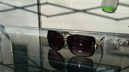 Sunglasses E
