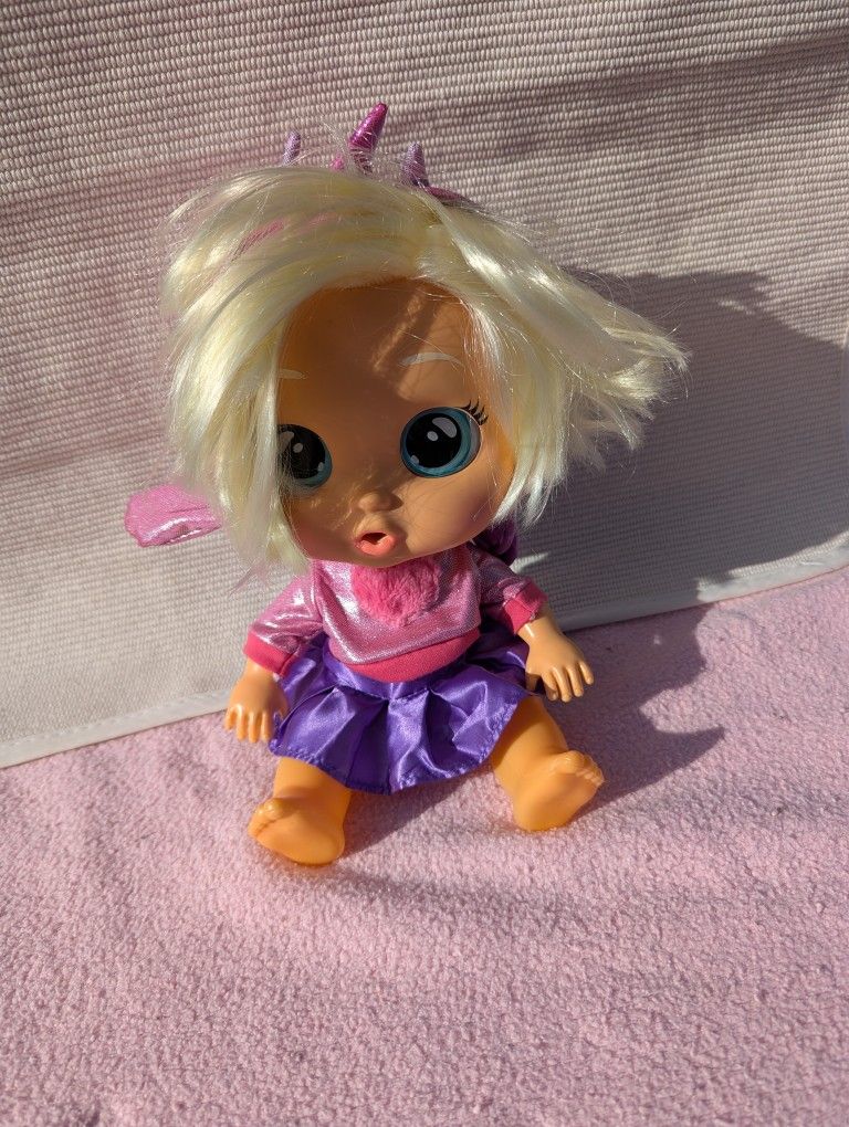 Cry Baby Talking Kiss Me Stella Doll