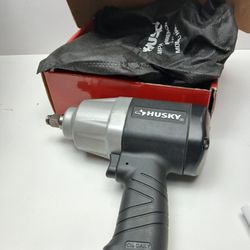 Husky #4455 1/2" 650 Ft-Lbs Impact Wrench.  Firm Price