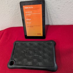 Amazon Kindle Fire SV98LN 5th Generation with Kid-Proof Case