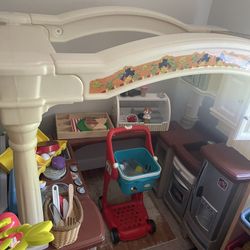 Play Kitchen And Toy Rack