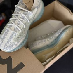 Yeezy Boost 380 Alien Blue Size 11.5