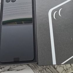 Samsung Galaxy Z Flip7 256gb Tmobile Only 