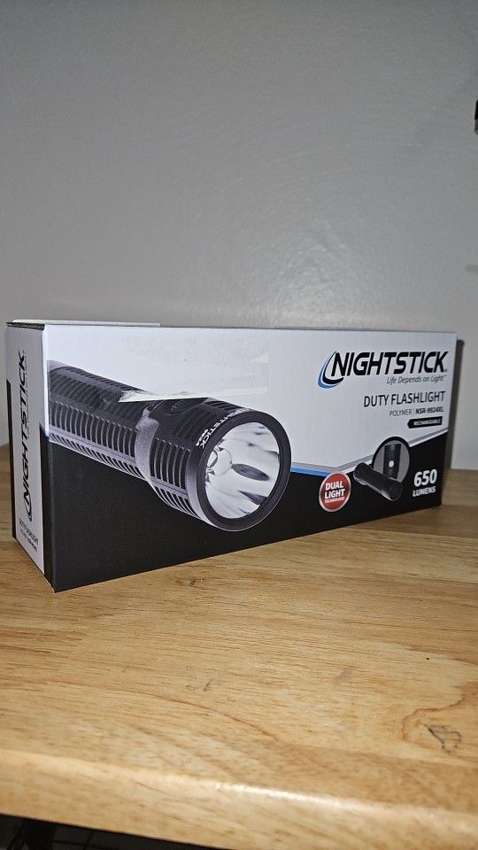 Full Size Duty Flashlight