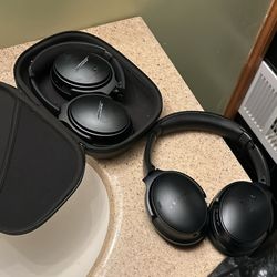 Boss Headphones, Two Pair