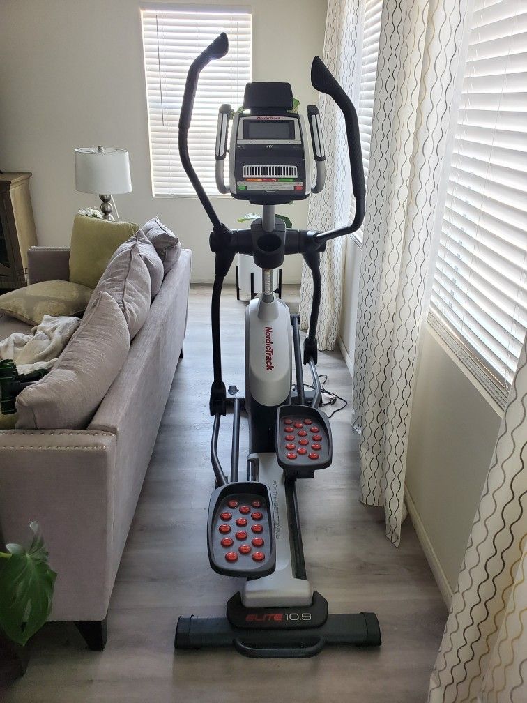 Elliptical Nordictrack Elite 10.5