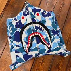 BAPE HOODIE 4 SALE 📲