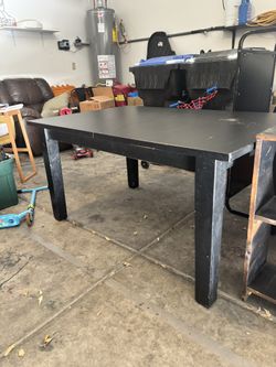 Black Extendable Dining Table