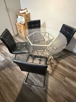 Glass Dinning Table