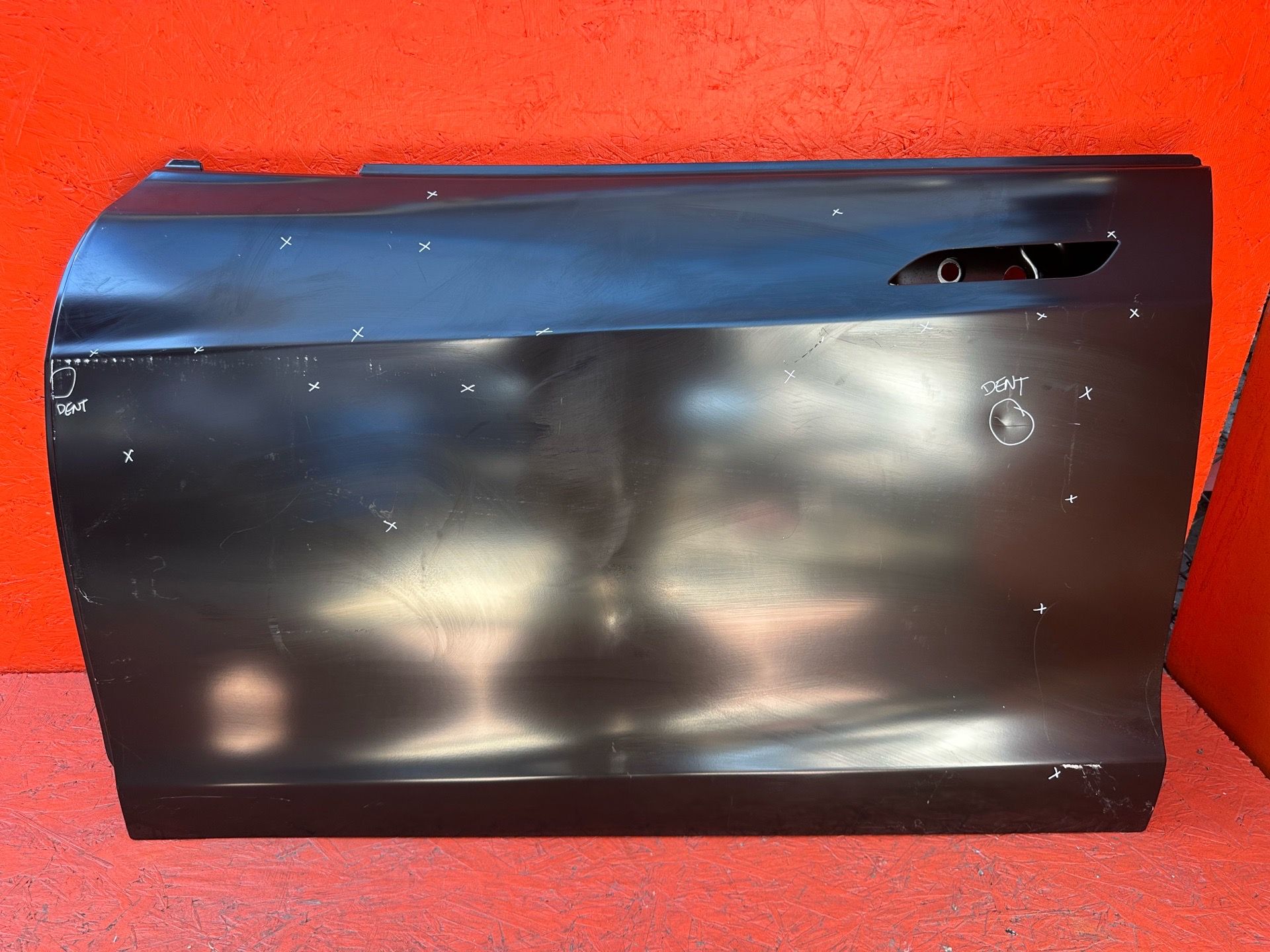 2016 - 2020 TESLA MODEL S LEFT DRIVER SIDE FRONT DOOR SHELL PANEL OEM