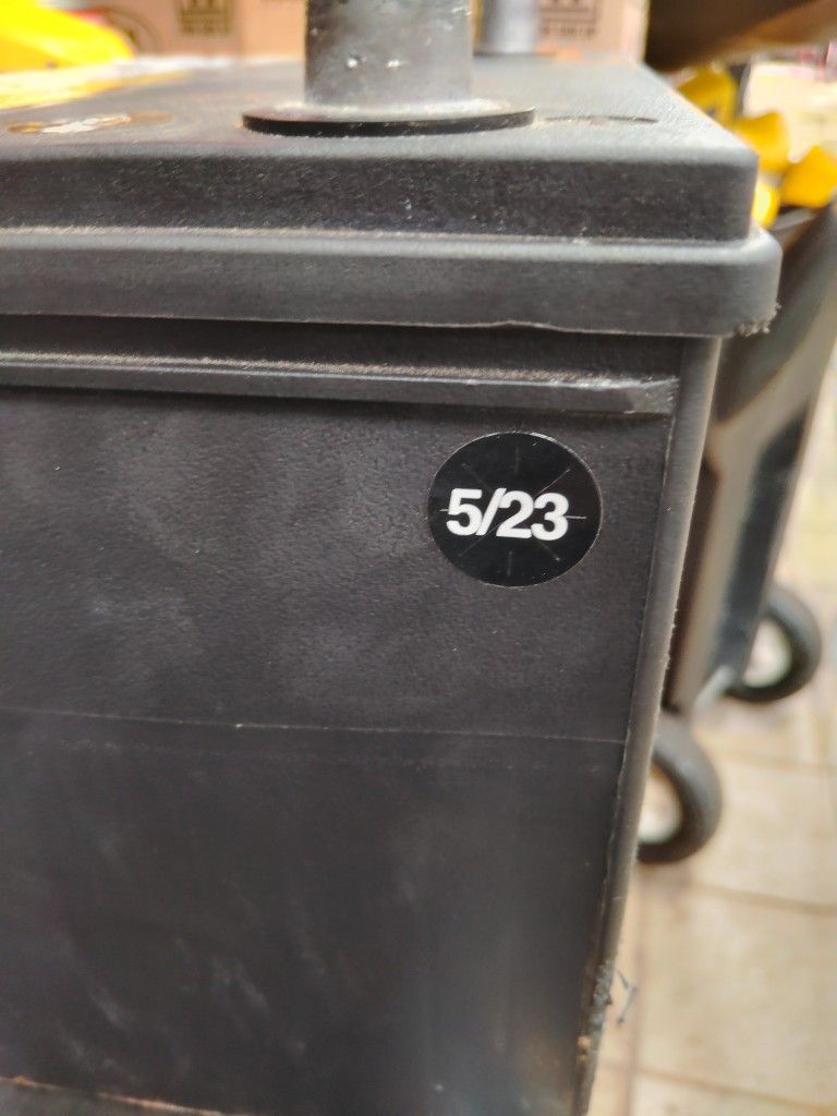 Good Used Group 85 Battery, Super Start