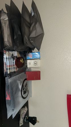 Essientials,Hellstar,bape,cologne