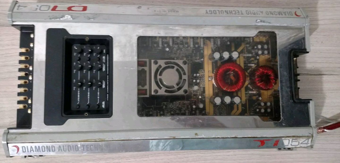 *RARE* OLD SCHOOL Diamond Audio D7 Amplifier