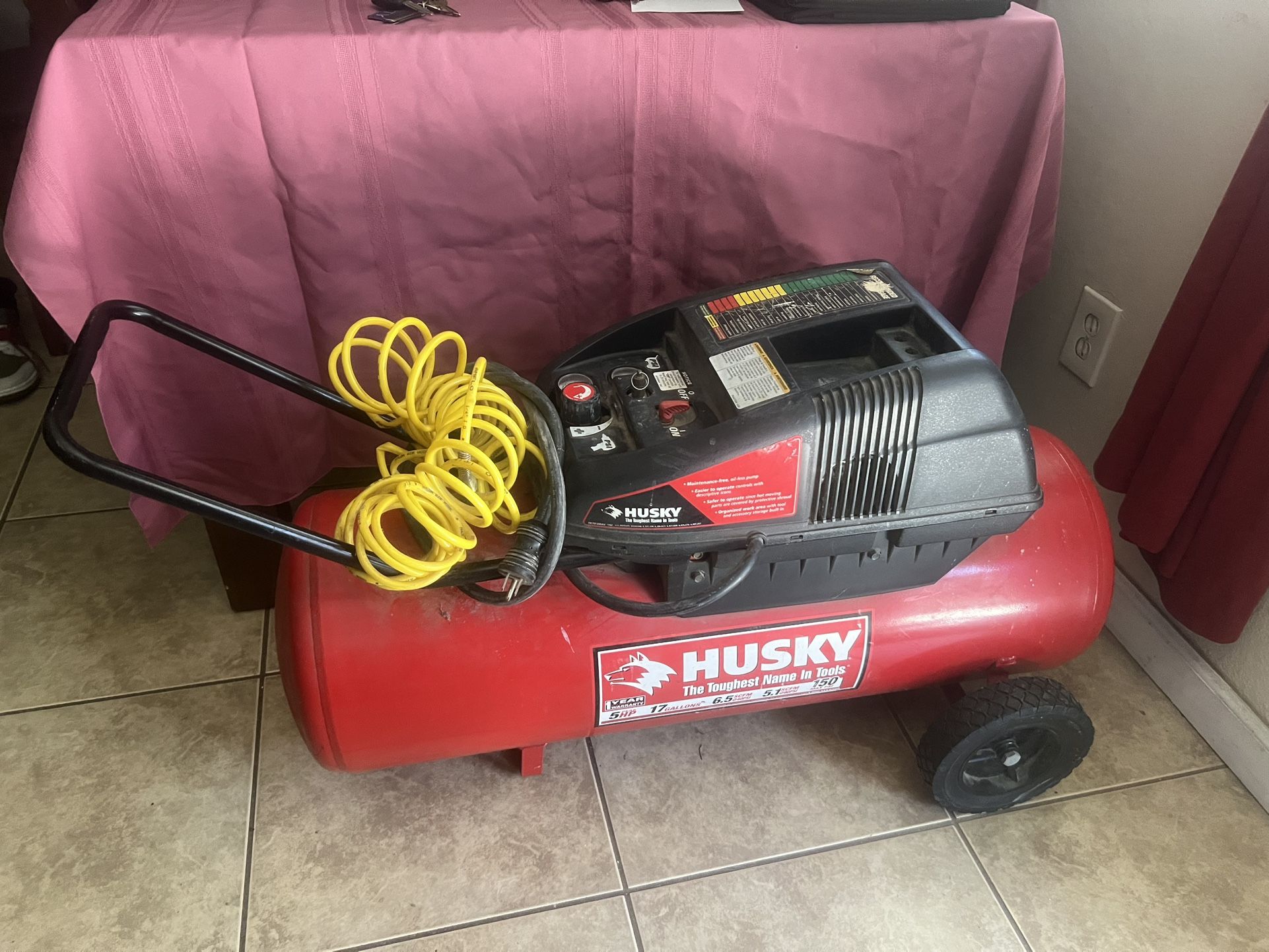 Husky 17 gal Air compressor