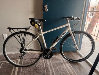 Specialized Vita Hybrid Bike