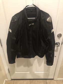 ... High Quality.. Worn 2 times .. so is literally brand new !! Paid over 200 for it .. in perfect condition !! This is a steal ...