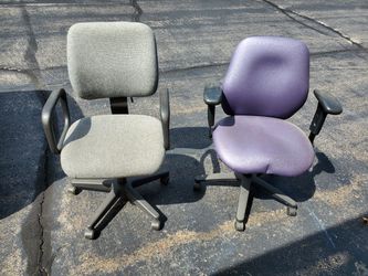 Rolling chairs