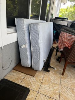 Twin with box spring