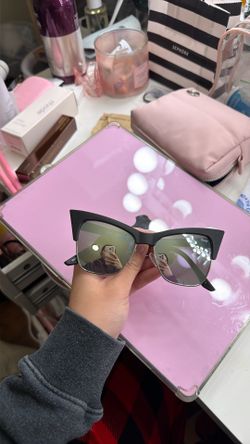 QUAY X DESI sunglasses in TYSM