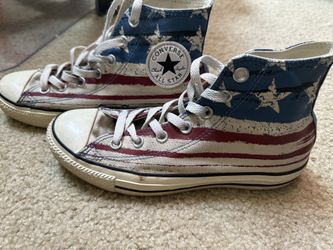 Converse Women’s Size 8
