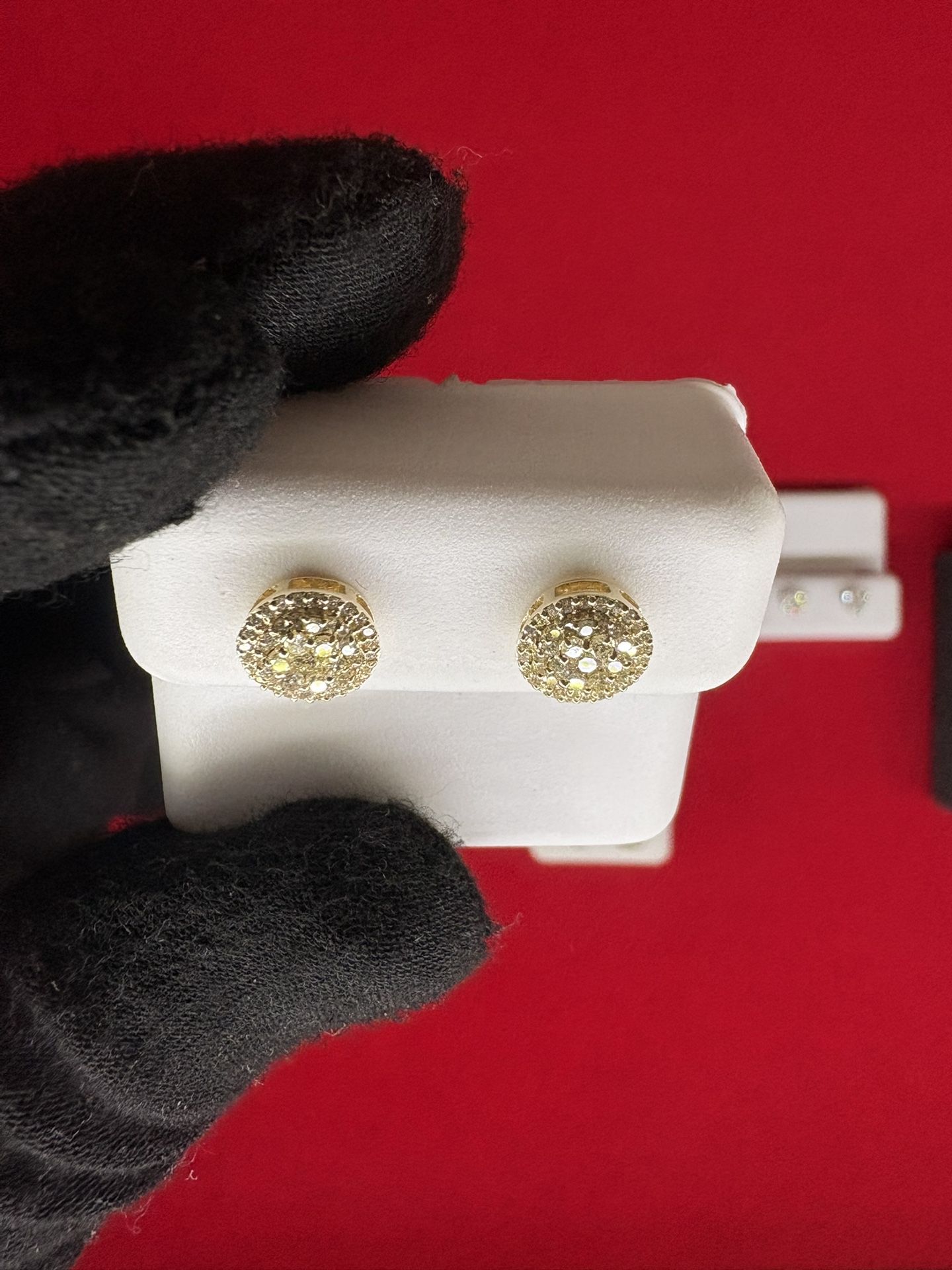 New 10k Gold 8mm .44 Carats National Diamonds π Screw Backs