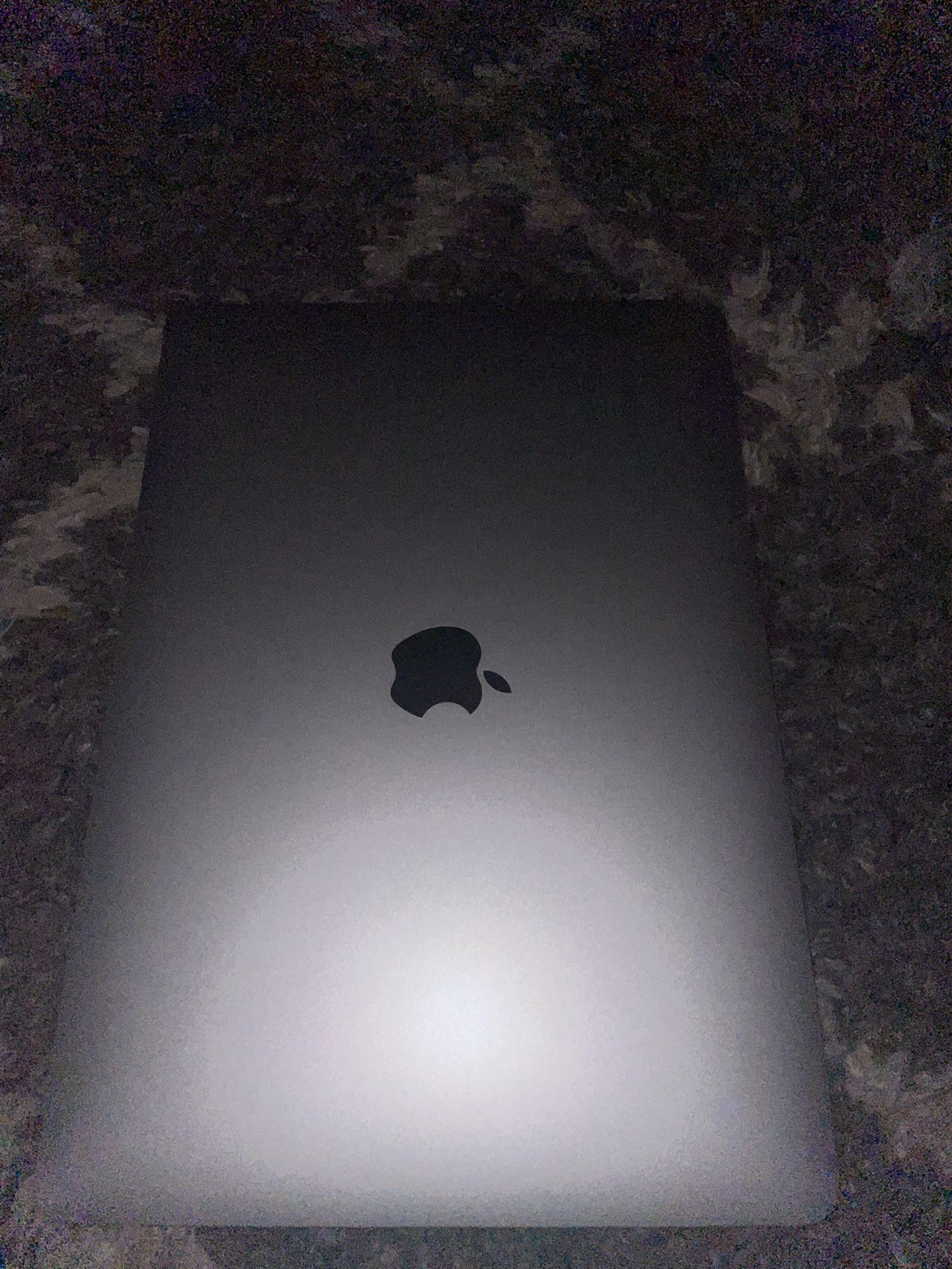 2017 Apple MacBook Pro 13