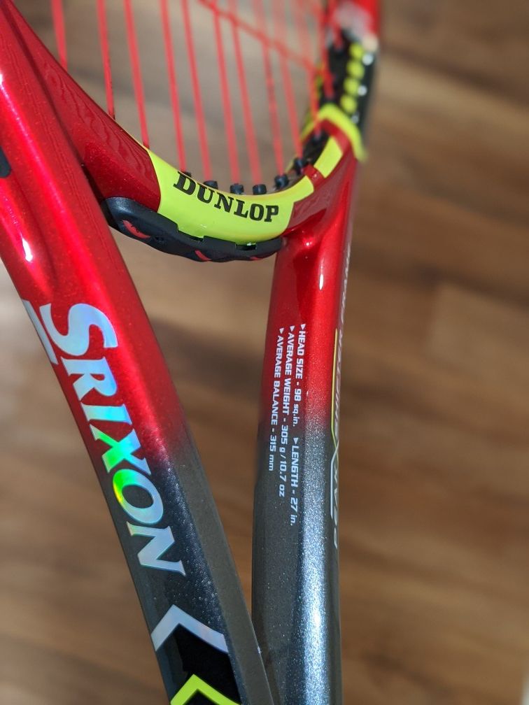 Dunlop Srixon Tennis Racquet