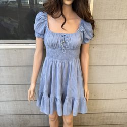 Women’s casual mini sundress size small